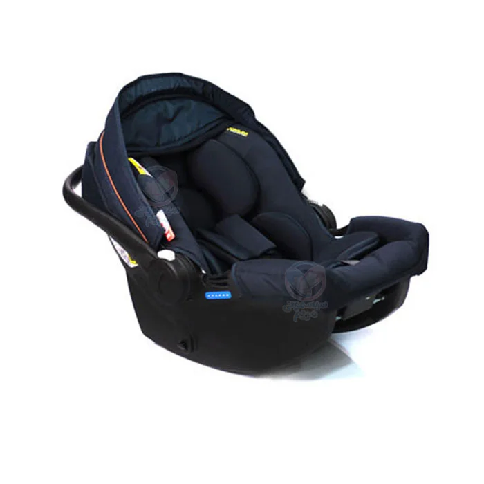 کریر Graco با قابلیت تبدیل به نینی لایلای