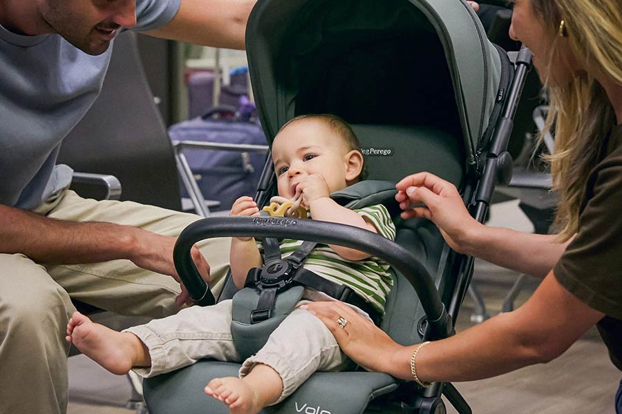 کالسکه مسافرتی پگ پرگو مدل VOLO