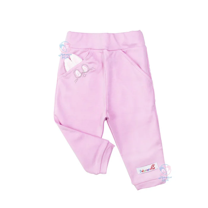 لباس نوزادی رنگین کمان به آوران Behavaran از مرغوبترین الیاف طبیعی مانند پنبه تهیه شده است.