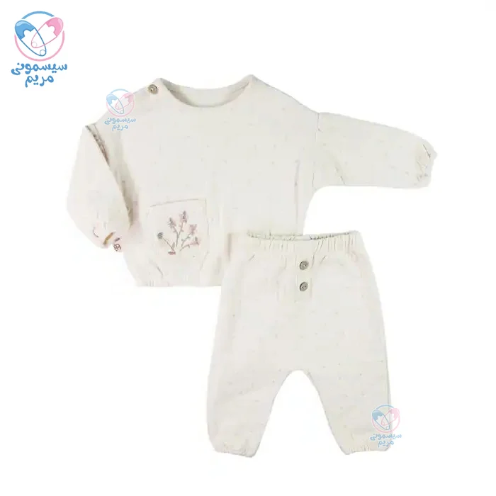 لباسی دخترانه تهیه شده از پارچه نخی