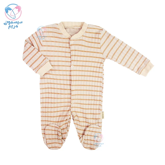 سرهمی کبریتی طرح راه راه مدل جورابدار است و از جنس پارچه کبریتی تهیه شده است.