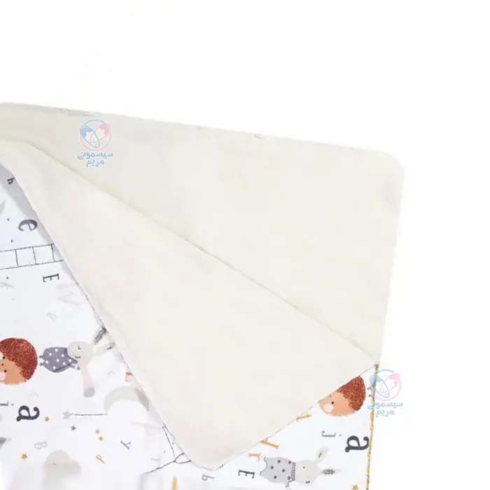این پتو با ابعاد 90*80 سانتیمتر، انتخابی عالی برای نوزاد شما است.