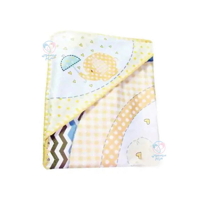 طرح روی این پتو، یکی از طرحهای محبوب و عامهپسند است و در رنگبندیهای متفاوتی وجود دارد.