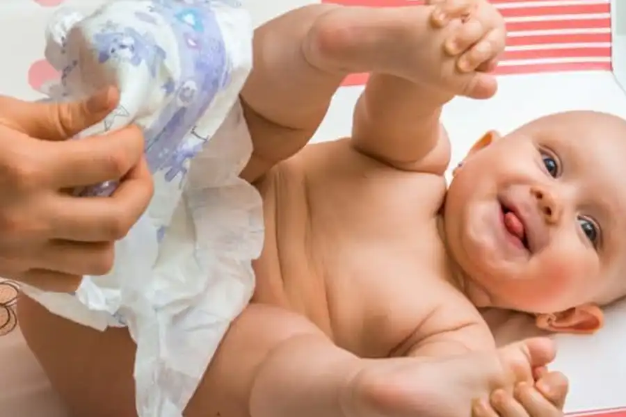 شرکت‌های تولیدی پوشک نوزاد، آن‌ها را در 5 سایز مختلف دسته‌بندی کرده‌اند تا برای سنین و وزن‌های مختلف قابل دسترس باشد.