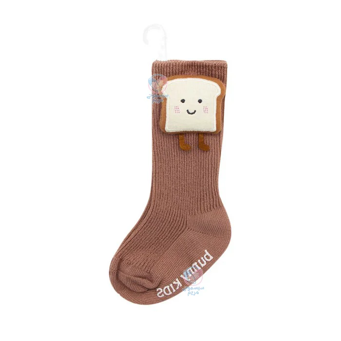 تهیه شده از نخپنبه و مناسب برای کودکان در رده سنی 6 تا 12 ماه