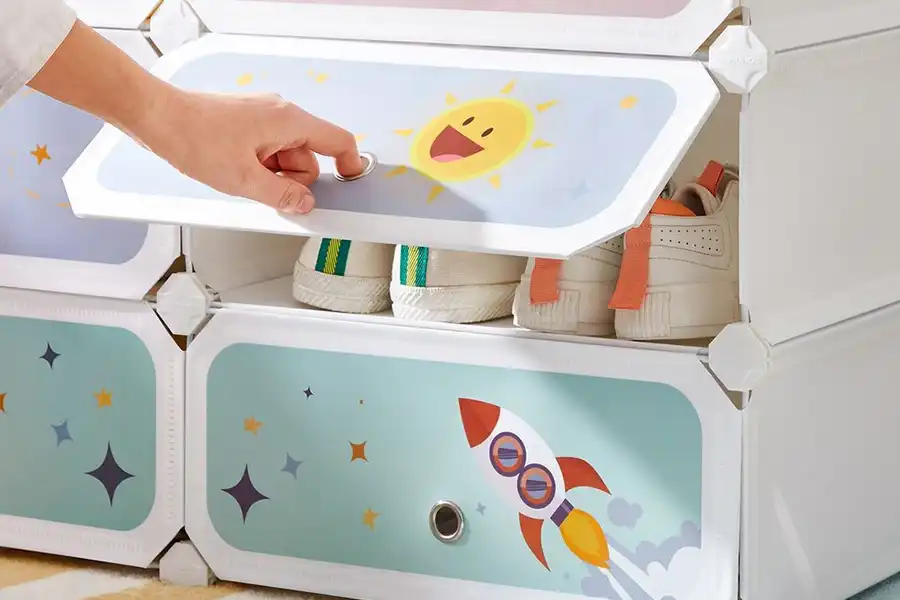 جاکفشیهای سلولی با ارتفاع مختلف، محصولی مناسب برای کودکان در سنین متفاوت به حساب میآیند.