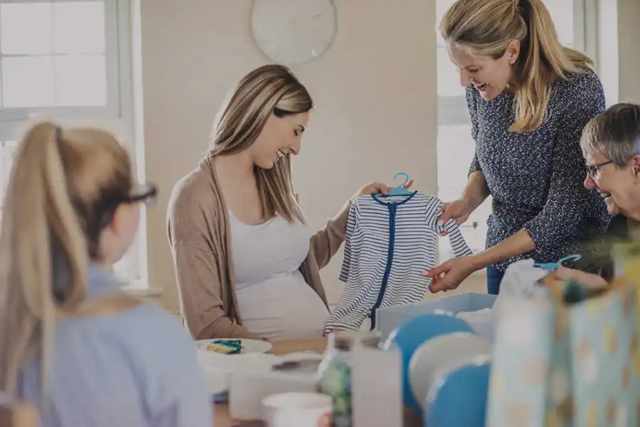 قبل از خرید لوازم مورد نیاز مراسم، باید به تفاوت دختر و پسر و نوع وسایل آنها توجه کنید و بودجه خود را برای تهیه آنها در نظر بگیرید.