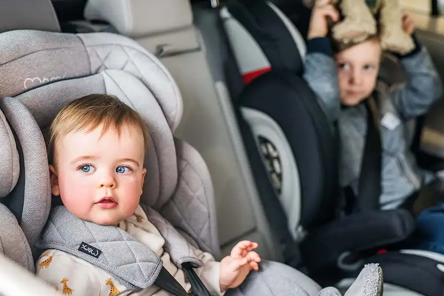 استفاده از ایزوفیکس به شما کمک میکند تا از صندلی ماشین به درستی استفاده کنید.