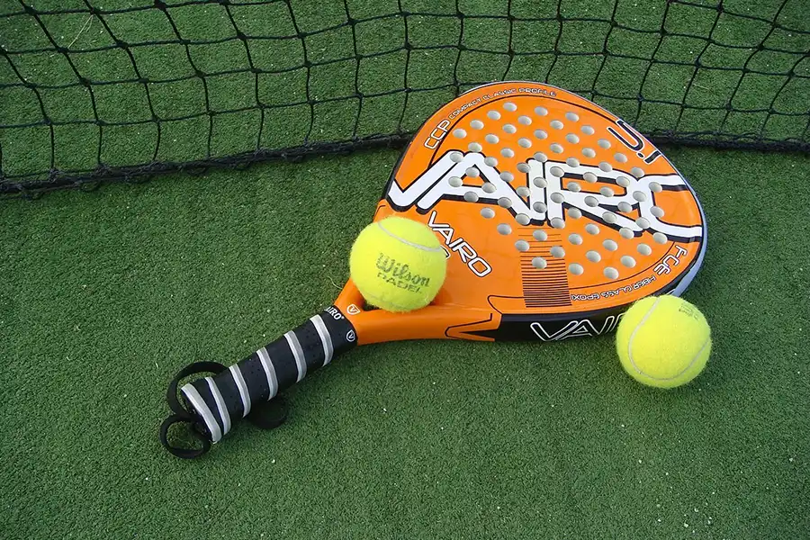 بهترین اسباب بازی برای کودکان ۹ ساله، انتخابی است که بتواند دقت، تمرکز، هوش، حل مسأله و تحرک را یکجا برای آنها به وجود بیاورد.