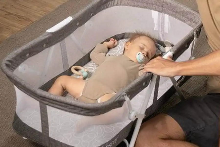 کیفیت، مدل و مرغوبیت کالا از مهمترین فاکتورهای تأثیرگذار بر قیمت انواع گهواره است.