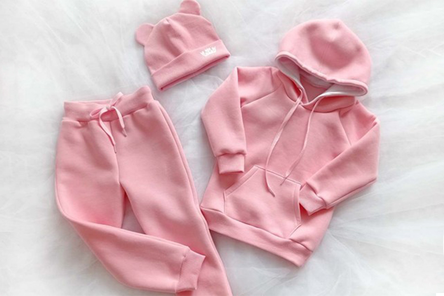 لباس با سایز بزرگتر خریداری کنید تا مدتزمان بیشتری قابل استفاده باشد.