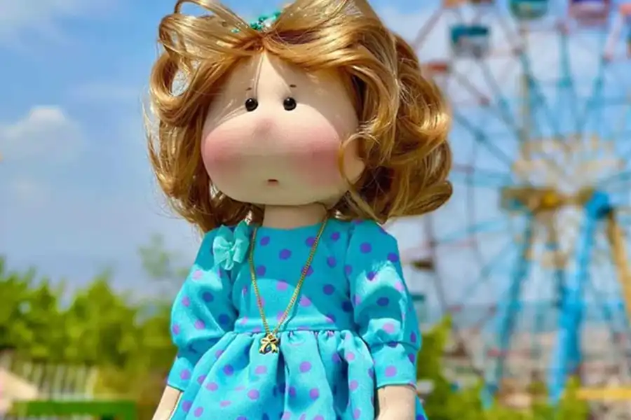 عروسکهای پارچهای ضد حساسیت، بهترین همراه برای کودک یکساله هستند.