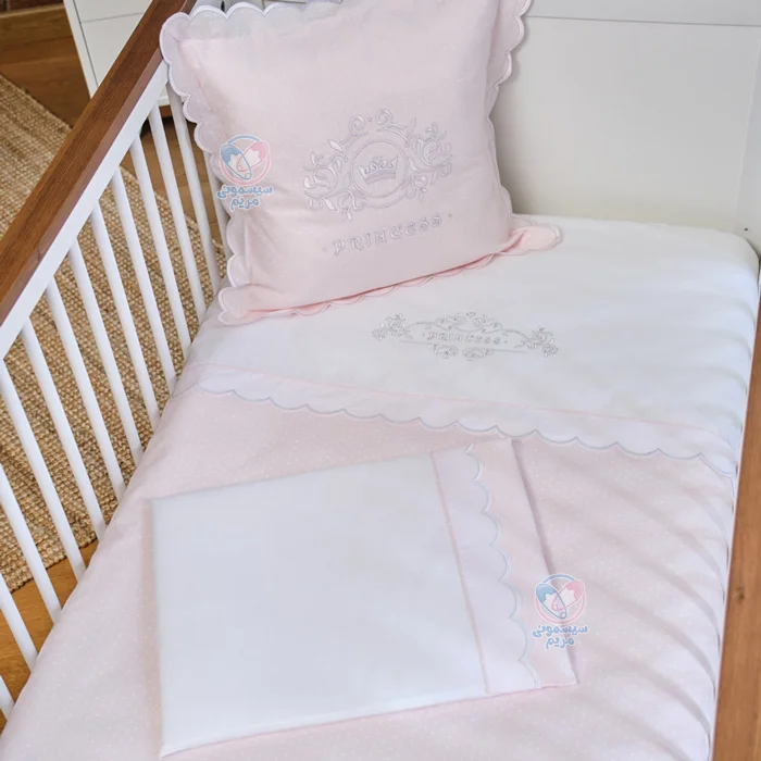 سرویس خواب 8 تیکه فونا بیبی پرنسس 5102 Funna Baby Princess دارای 8 تکه ضروری از محصولات خواب کودک