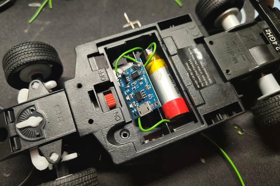 نظارت بر فرایند شارژ، مسئلهای جدی است.