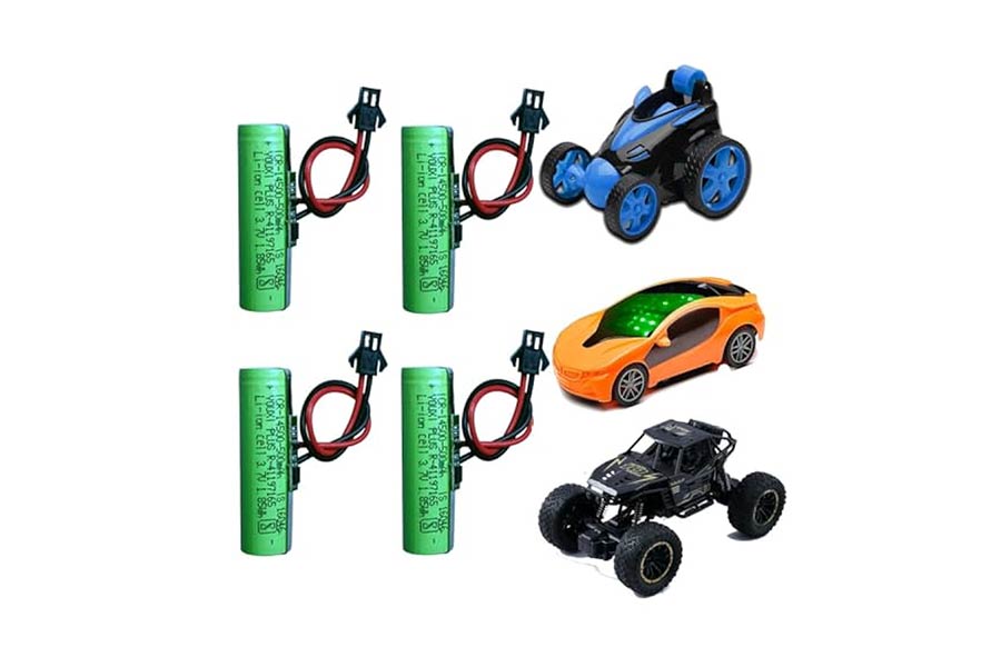 استفاده از باتری لیتیوم یون بر قیمت اسباب بازی کنترلی اثر افزایشی دارد.