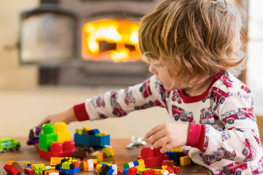 بازی لگو نقش مهمی در رشد شناختی کودکان دارد.