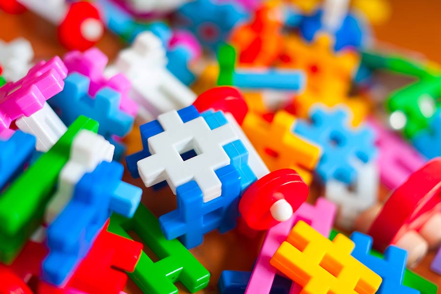 لگوهای اصلی در برابر فشار، ضربه و حرارت بسیار بادوامند.