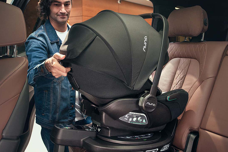 ایزوفیکس، خطر نصب نادرست صندلی را به حداقل میرساند.